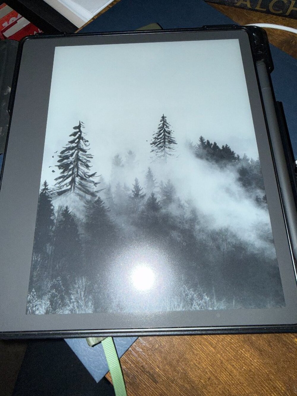 Amazon Kindle Scribe 1st Gen 64GB Premium Pen + Case